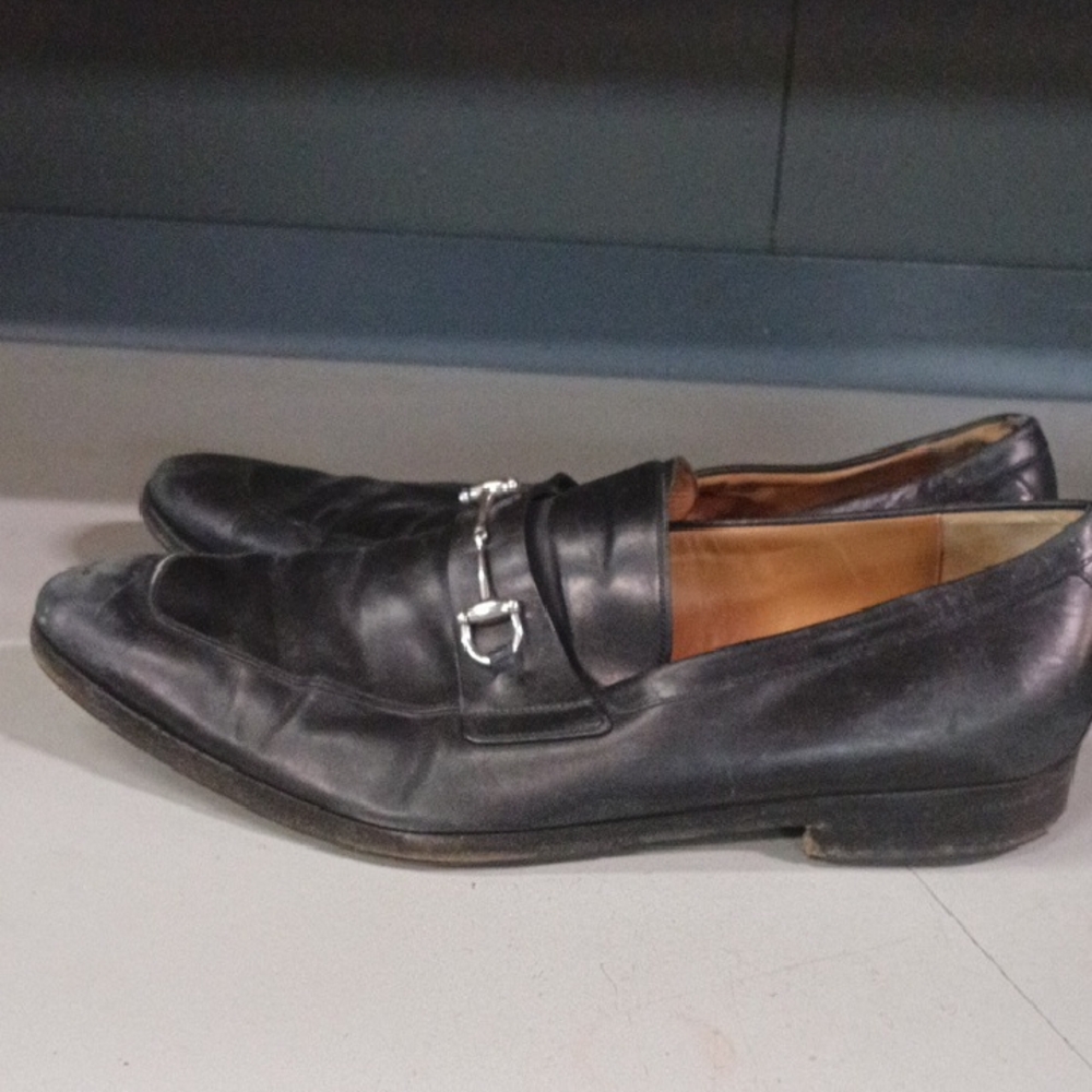 Gucci Black Leather Slip-On Loafers